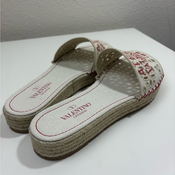 Valentino Garavani slides sandals - Picture 8 of 10